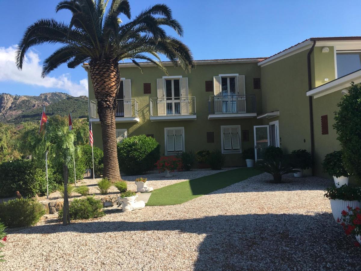 Hotel Barbarossa Porto Azzurro Eksteriør billede