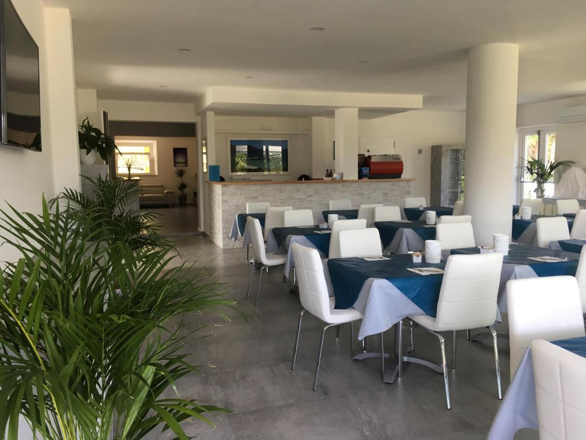 Hotel Barbarossa Porto Azzurro Eksteriør billede