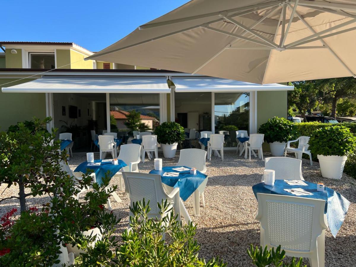 Hotel Barbarossa Porto Azzurro Eksteriør billede