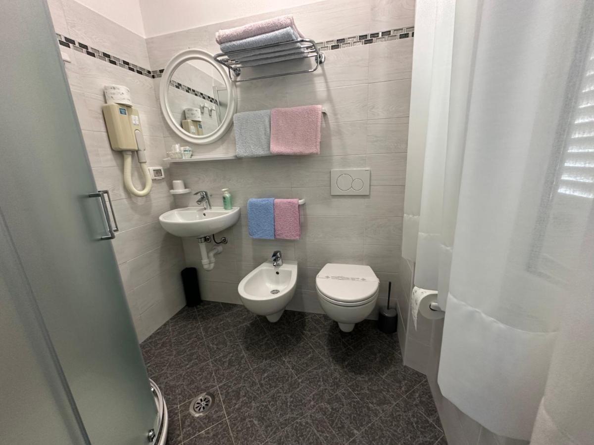 Hotel Barbarossa Porto Azzurro Eksteriør billede