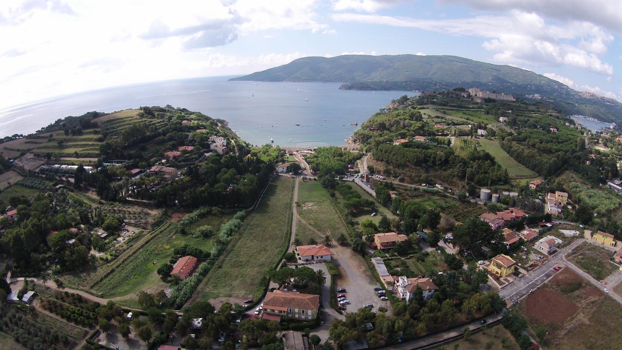 Hotel Barbarossa Porto Azzurro Eksteriør billede