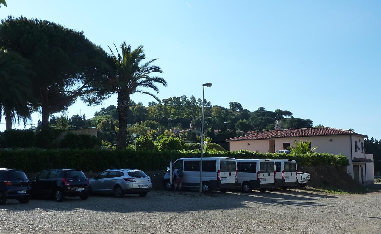 Hotel Barbarossa Porto Azzurro Eksteriør billede