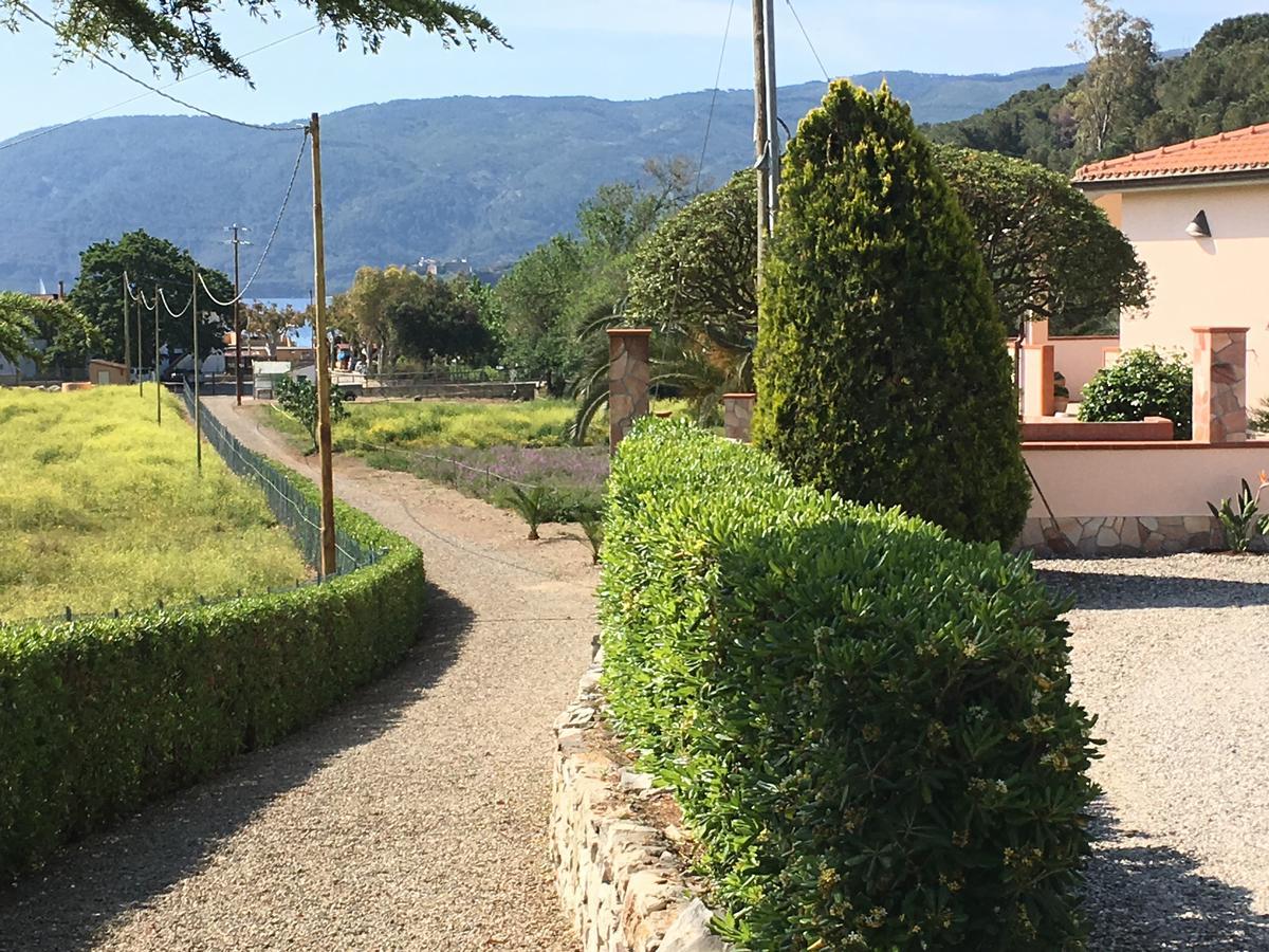 Hotel Barbarossa Porto Azzurro Eksteriør billede